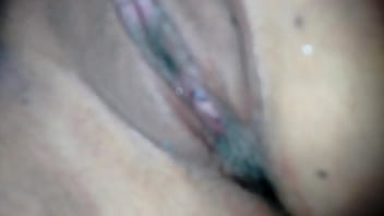 Preview 1 of Train Bus Flashing She Look - La concha de valentina
