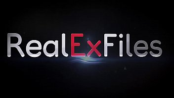 Preview 1 of English Picture Sexy Video Hindi - Petite Ex GF Sucking Amateur Girlfriend Pussy Squirting