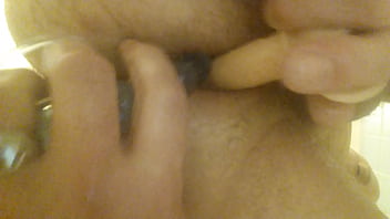 Preview 2 of Pakisatni Peeing - 07