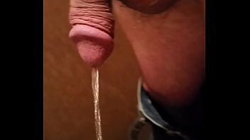 Preview 3 of Xxxx Sex Gujarat Com - me pissing in HD!