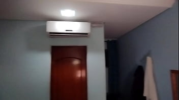 Preview 1 of Balatkar Xxxx Vidio Hd - Marido pega no flagra esposa assistindo filme porno e batendo uma siririca