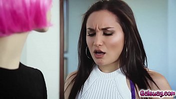 Preview 2 of Norway Sax Vibeo - Jenna Sativa ate Gabi Paltrovas bushy wet pussy