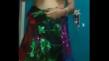 Preview 2 of Gadis Sek Tudung - Desi Bhabhi In Traditional Sari Getting Naked   FreeHDx