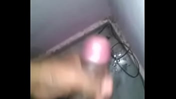 Preview 4 of Katy Gerboydy - VID 20160427 232514