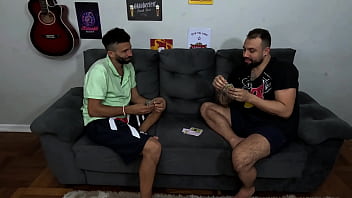 Preview 1 of Small Grill Xvideos - menage com a anazinha do mau e meu amigo enfiou fundo o pauz&atilde_o na bucetinha pequena da an&atilde_