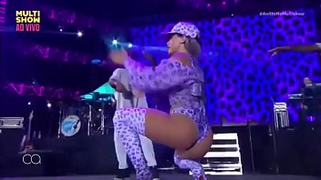 Preview 3 of Pussy Sheva - Anitta a melhor do funk