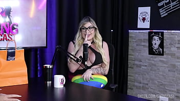 Preview 3 of Mommy Ann - COMPILADO DA GABI TAMIRIS NO SWING CAST COM TIFANY ROCHA (SHEER/RED)