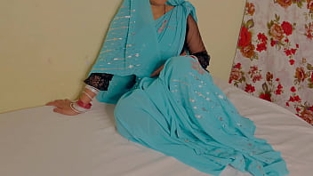 Preview 1 of Moms Sex Japan Movis - bahu and Sasur sex hindi clearly voice