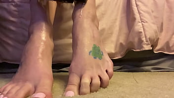 Preview 1 of Www Porn Peanuts Sex Video - Kaylee Ryder Feet &amp_ FJ
