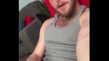 Preview 1 of Hull Whores - Hot hairy slut cums moans and groans cumpilation