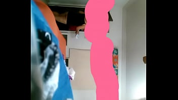 Preview 3 of Stepmomo Stocking - recibiendo la pizza