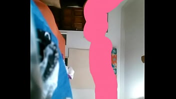 Preview 4 of Stepmomo Stocking - recibiendo la pizza