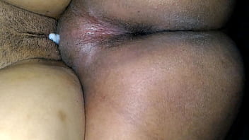 Preview 4 of Gujarati Xxxvidiyo - My horny wife&#039_s creampie pussy