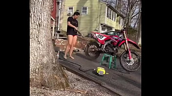Preview 3 of Ddp Teens - What it looks like a day after a race