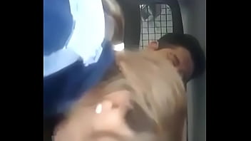Preview 2 of Desi Paly Net Com - policias de mexico cogiendo en patrulla