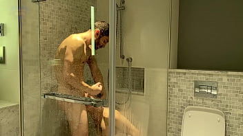 Preview 2 of Hawt Chik - Fucked a cute twink in a hotel room and cum in his mouth