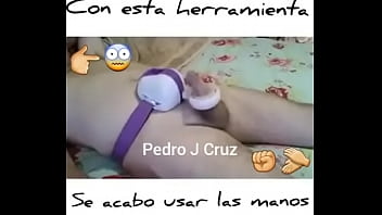 Preview 3 of Small Boob Public Agent - Masturbador De Hombres
