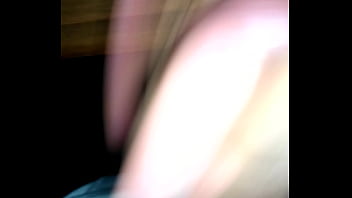 Preview 3 of Teen Squartting - Una rica paja para ti