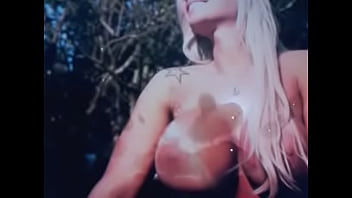 Preview 4 of Girs Pee - Homenagem Rafaela Ravena