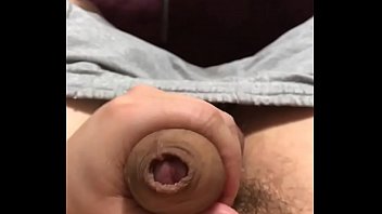 Preview 3 of Sasaki Axi - preparando pinga para sacar leche urgente