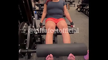 Preview 1 of Indain Hd Movie - Who are you in the gym? 1. The complainer?2. The bodybuilder3. The grunter4. The cardio bunny?I am always the comp ...