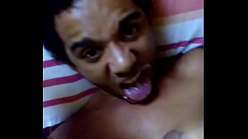 Preview 4 of Dick Flash Seduce - Tomando pr&oacute_prio Leite.