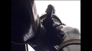 Preview 1 of Teen Of Jolia Ann - Roxina2003KissMyBooots190603.WMV
