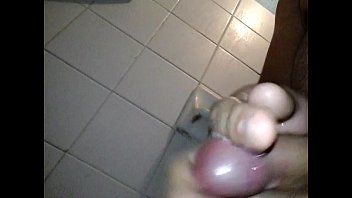 Preview 4 of Sluty Womans Sister - 20170204 214031
