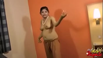Preview 2 of Ass Solomon Webcam - Big Boob Indian Horny Amateur Rupali