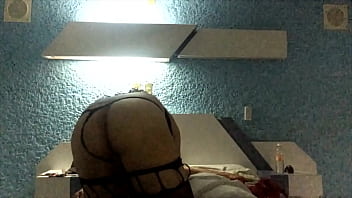 Preview 1 of Dick Locked Cuckold - Me coge rico maduro my dotado parte 2