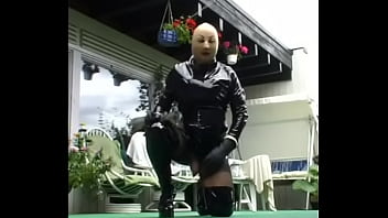Preview 1 of Eva Sadove - Roxina2005BaldladyBoyCum240705.MPG