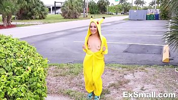 Preview 1 of Kide Girl - Gives Blowjob and Pussy Stuffed by Big Dick