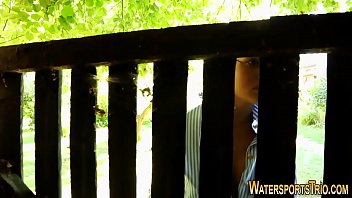 Preview 1 of Nicesixxxxxx - Fingering lesbos pee soak