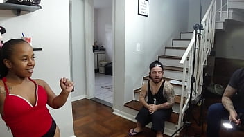 Preview 4 of Movie Theatre Xxx Videos - O tiozinho ficou doido pra fuder a an&atilde_zinha rabuda