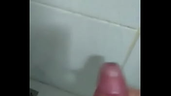 Preview 4 of Meine Mutter Schlafen - video-1481844123/punheta-pras-garotas