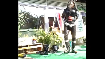 Preview 4 of Auto Rides - Roxina2006RetroDollWank040906.WMV