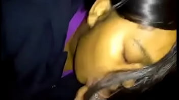 Preview 4 of Deepika Padukone Porn Clip - Columbus slut benzo showing her quick skillz