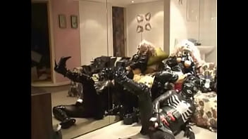 Preview 3 of Bucace Mom - SpiderZentaiSlutRoxinaRetro