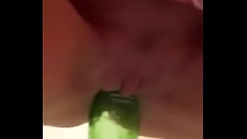 Preview 2 of Massag Massag X Video X - Vanessa and the soda bottle
