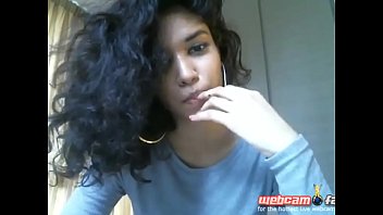 Preview 2 of Mecom - Cute Ebony Teen on Webcam sex