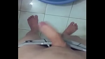 Preview 2 of Sexxx Yung First Time - Em trai 93 hn th&egrave_m địt