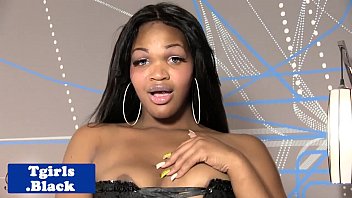 Preview 1 of Mamada Cortica - Black shemale plays with her phat ass