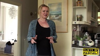 Preview 1 of Big Engulfing - Pissing uk slut squats and wets the floor