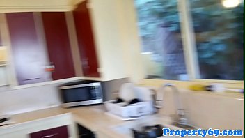 Preview 2 of Bokep Ibu2 Jepang - Redhead realtor fucks and sucks client