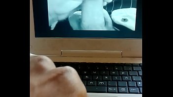Preview 2 of Big Busty Latina - Mientras me toco 001[1]