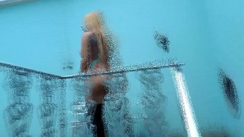 Preview 2 of Clips Hidem - a peladona do bbb a mais gostosa da net