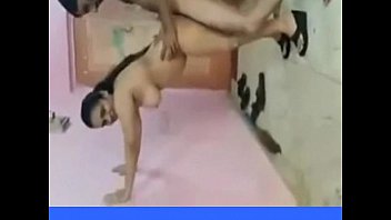 Preview 4 of South Indian Pussy - Indian girl Reshma threesome with hindi audio
