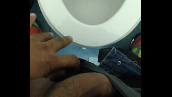 Preview 4 of Mom Son Sex Movie Clip - Tirando pau duro da cueca