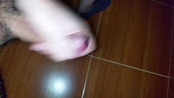 Preview 2 of Reallifecam Kaley - Handjob Me vengo rico