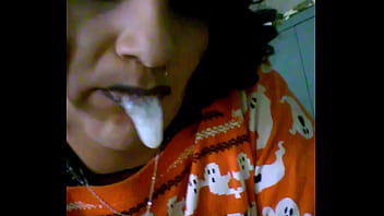Preview 2 of Kids Gf Bf Porn - Spit cum